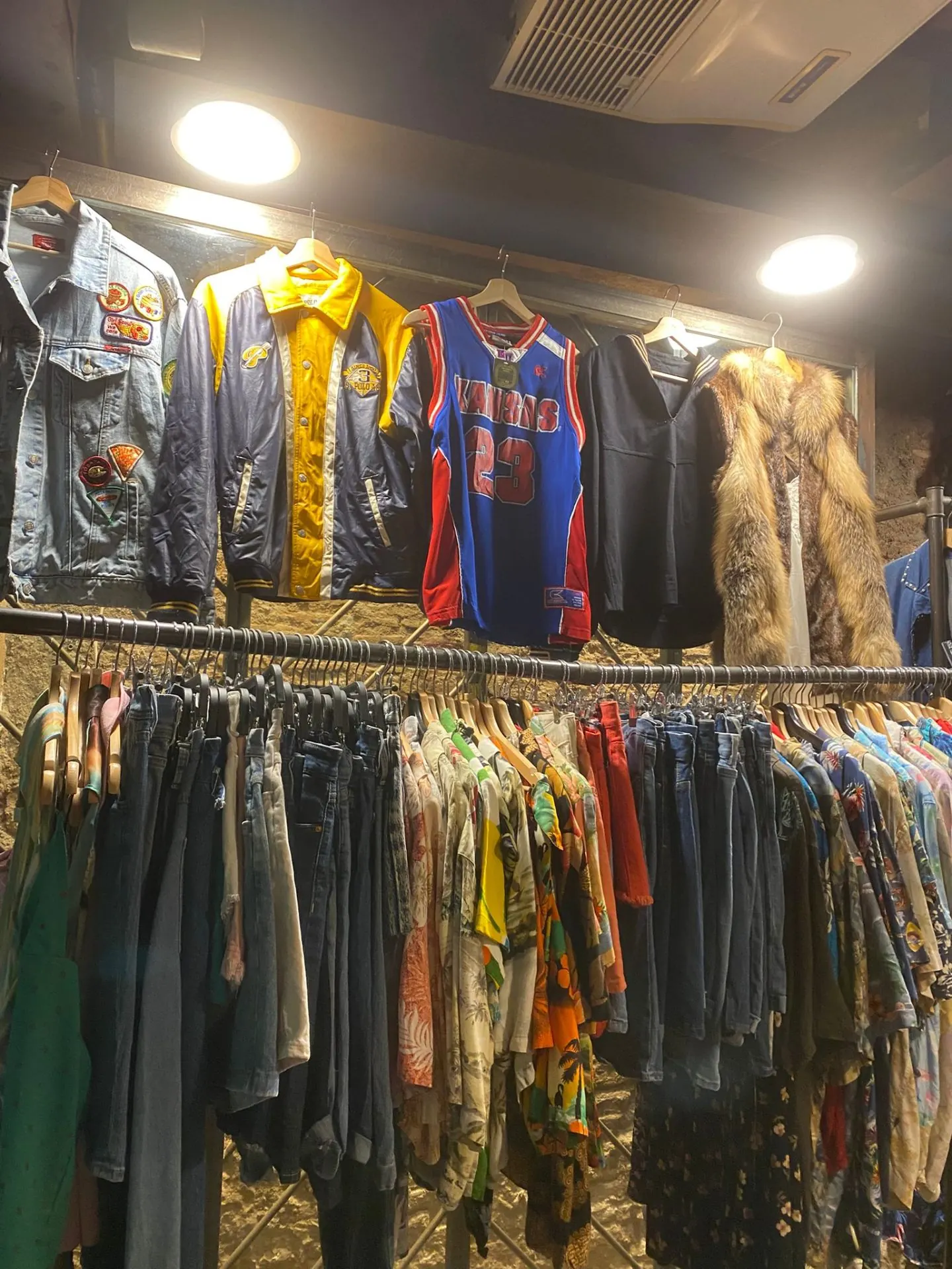 Selección de chaquetas y bombers vintage